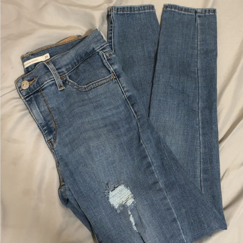 Levi's Women's Skinny Jeans in Light Blue